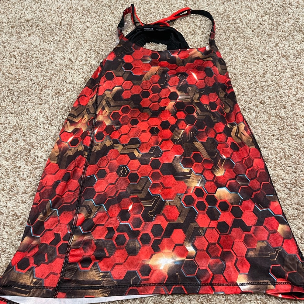 Disney her universe iron man workout size small tank